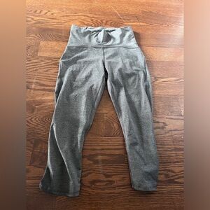 Lululemon high waisted gray capri pant size 4